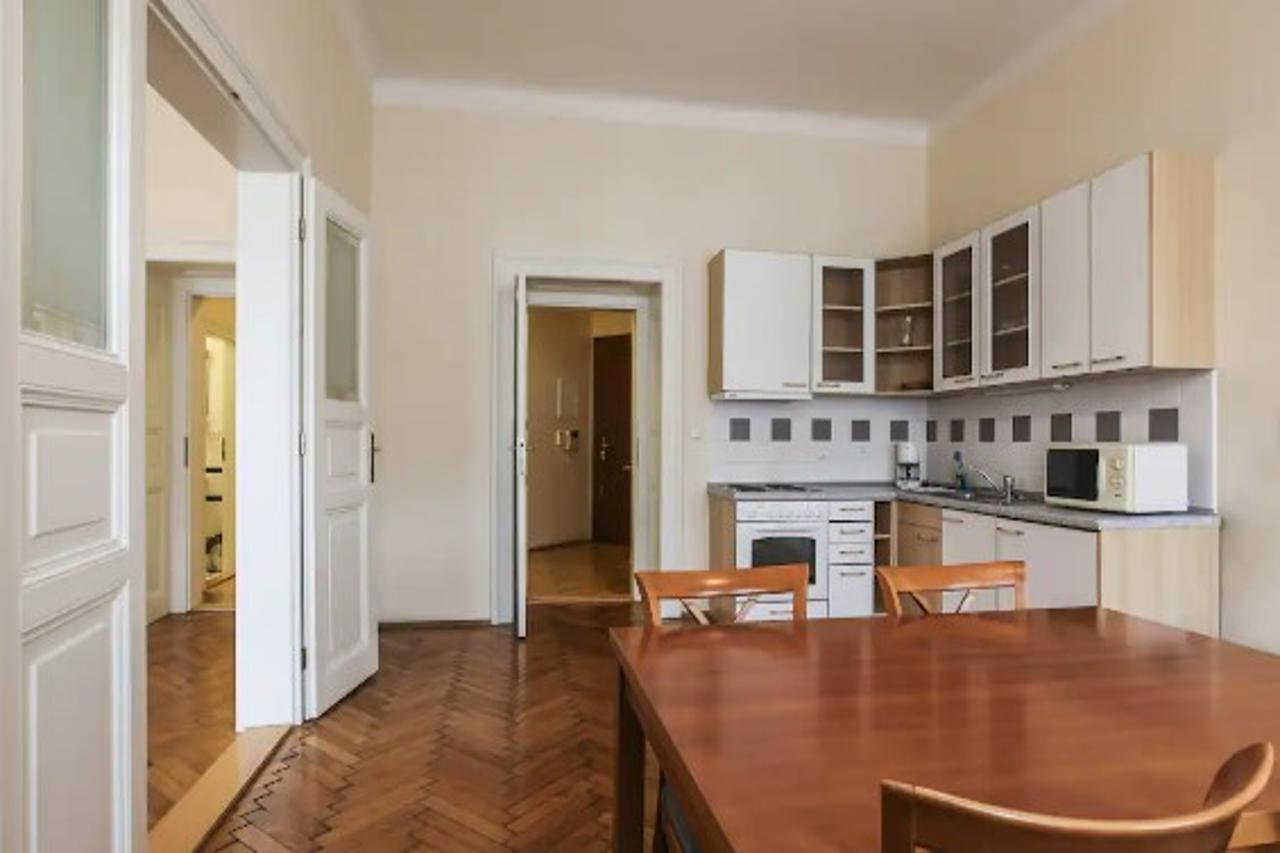Sibelius Apartments Prague Luaran gambar