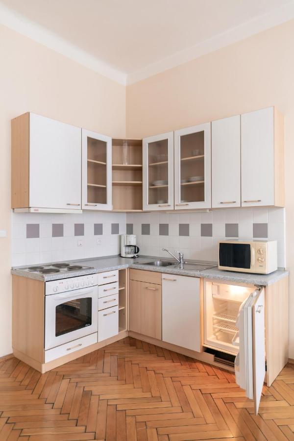 Sibelius Apartments Prague Luaran gambar