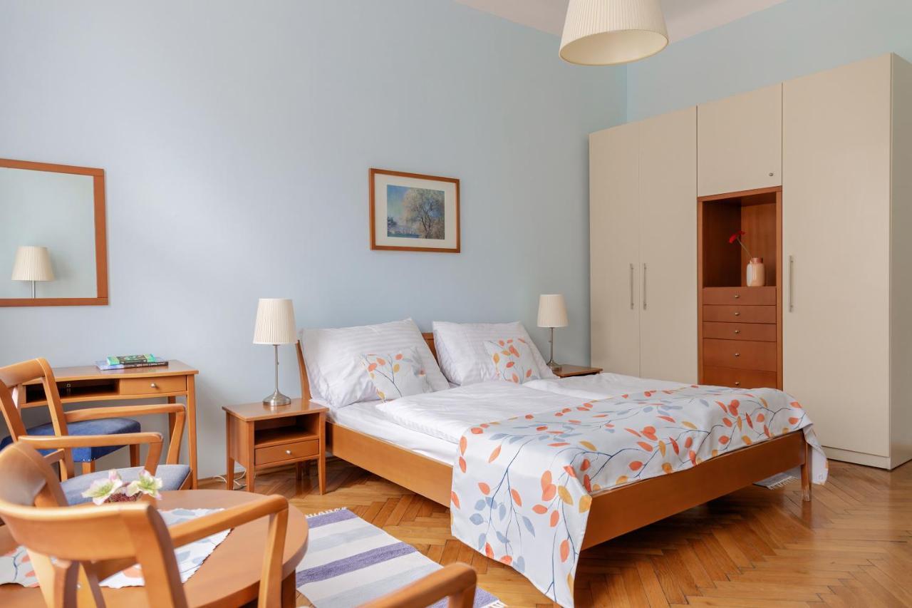 Sibelius Apartments Prague Luaran gambar