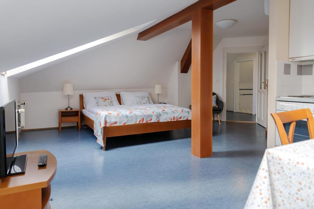 Sibelius Apartments Prague Luaran gambar