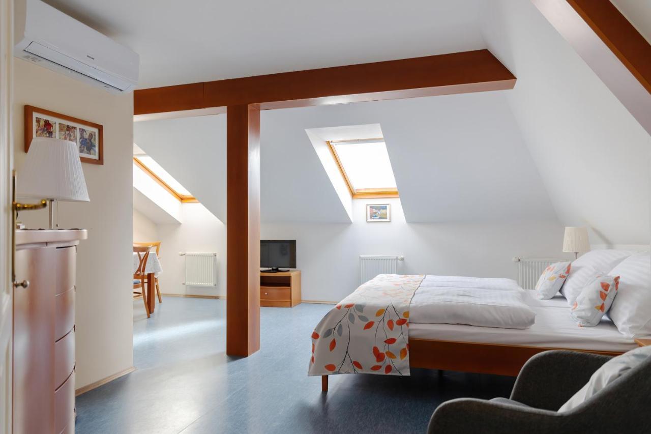 Sibelius Apartments Prague Luaran gambar